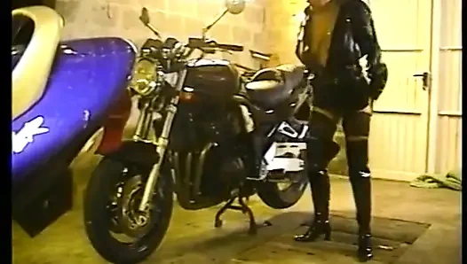 Nine sert biniyor 3477 3