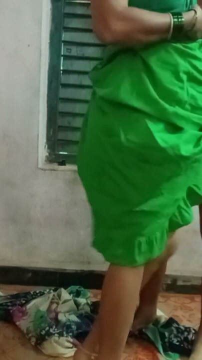 Desi Marathi Bhabhi Γίνεται Καυτή | Clip 1
