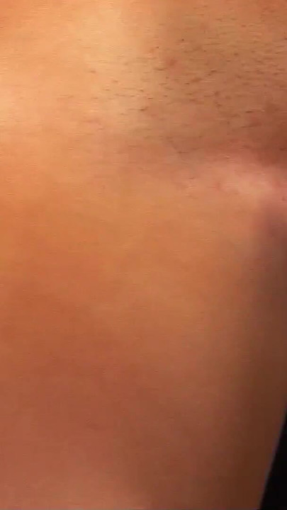 Moment épique de « Une étudiante se fait draguer et séduire pour un casting interracial amateur, baise en POV »