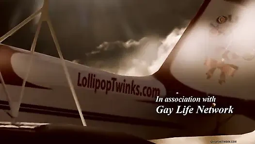 Sexy Evan Gets Fucked Deep!