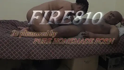 Rainy weather bikin aku sange berat, bikin aku masturbasi memek sempitku