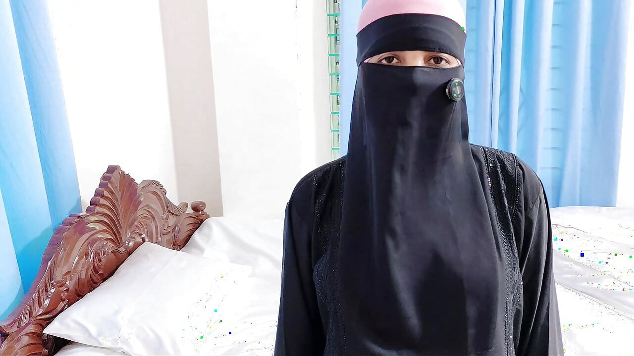インドのムスリム・ヒジャブの娼婦が大きなチンコ男によるセックス