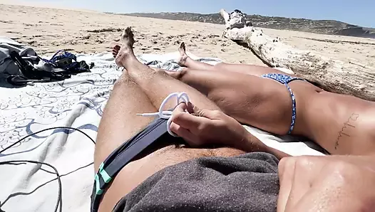 Blowjob on Nudista Beach