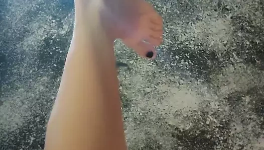 Lusi kocası kamerada diğer erkeklerin önünde mastürbasyon yapıyor