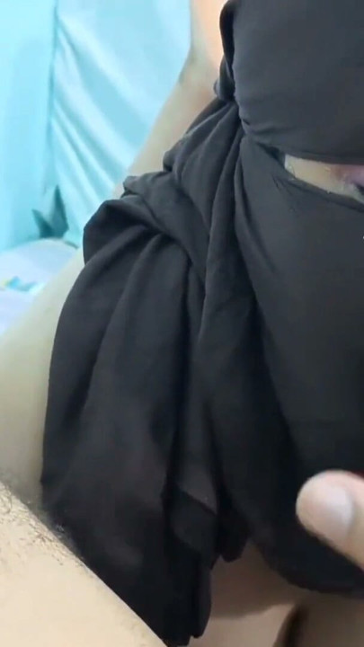 Sucking and licking a shamrock, sucking her lover’s penis until he ejaculates, hot sex, Egyptian Arab sex, with a clear voice | Clip 1