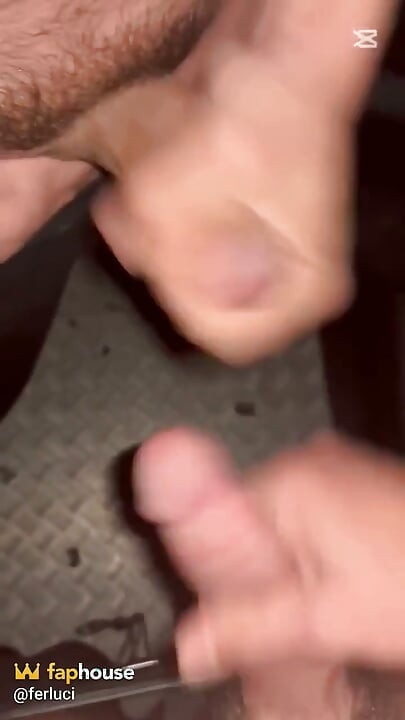 핑거링하는 친구