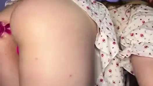 Jucielussie analplug im doggystyle