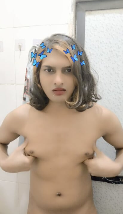 Zoya sazadai 印度变性人独奏我自己的胸部身体 maalish