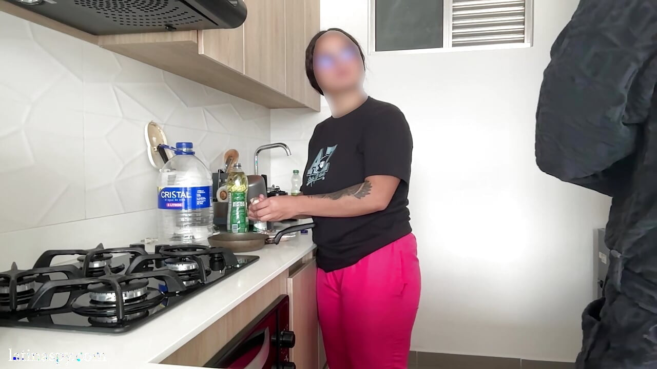 kuchnia z łacińskimi cyckami część 1