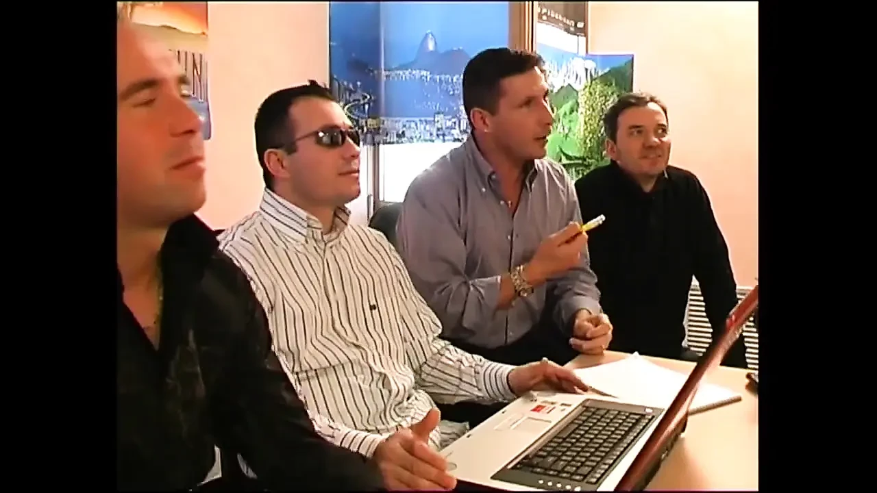 Sesso di grup ma con il trans!