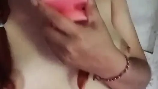 ısınıyorum ve onunla çok iyi mastürbasyon yapıyorum
