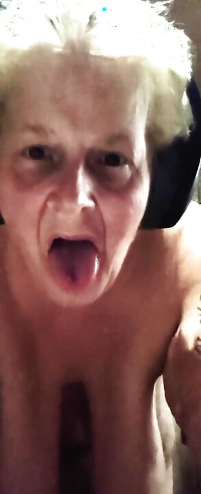 Lamber meu padrasto apertado em Return I'll Suck You off N Beba All Your Cum e Then Some