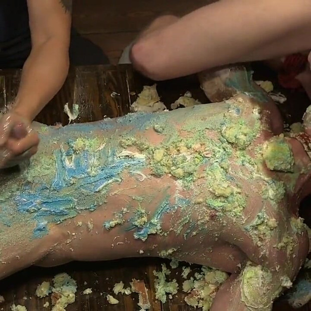 Cancelled Birthday Party Becomes a Messy Edging Party