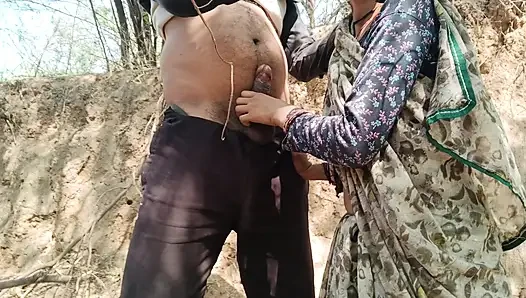 Garmi .ai bhabhi ko ghodi banaya
