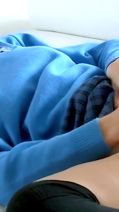 Happy Vibe Featuring Chloe Toy