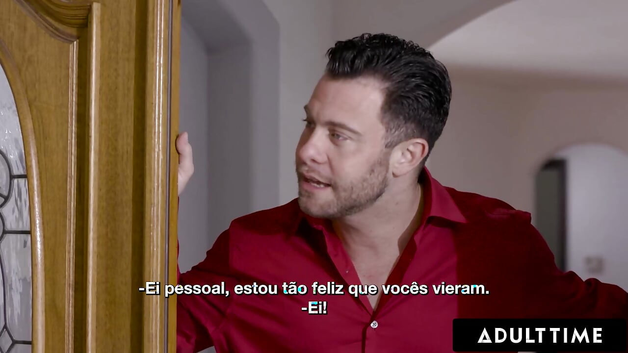 ADULT TIME - Peitudas Swingers Savannah Bond &dee Williams trocam de marido - LEGENDAS EM PORTUGUÊS