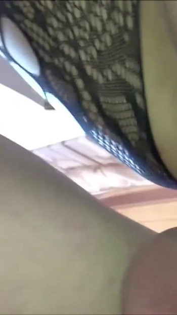 Detik epik dari "Remaja Kolej Berambut Merah Jerman dalam deepthroat bertiga amatur"