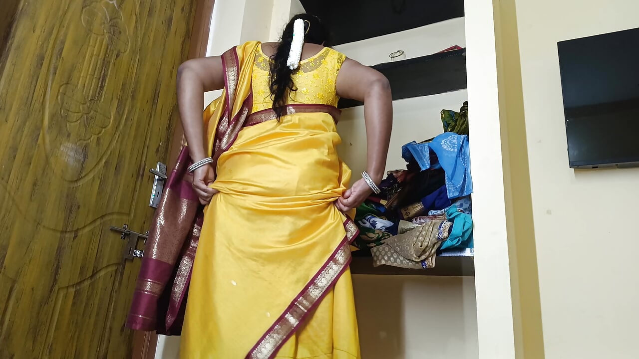 Housewife romantic show