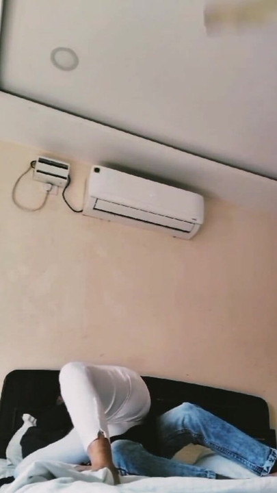 Nezaboravan trenutak od "žene tvog prijatelja glasno u hotelskoj sobi"