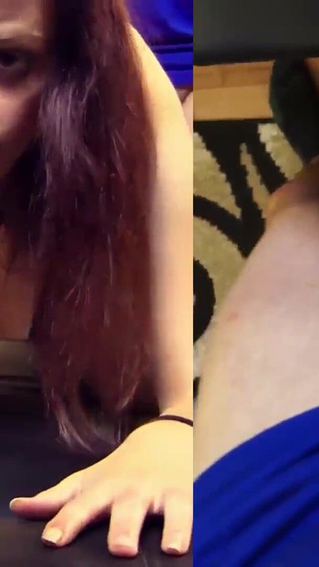 Katie Walls สาวผมแดงตัวเล็กรักการขย่มและดูดควยเพื่อรีดนม! | คลิป 2