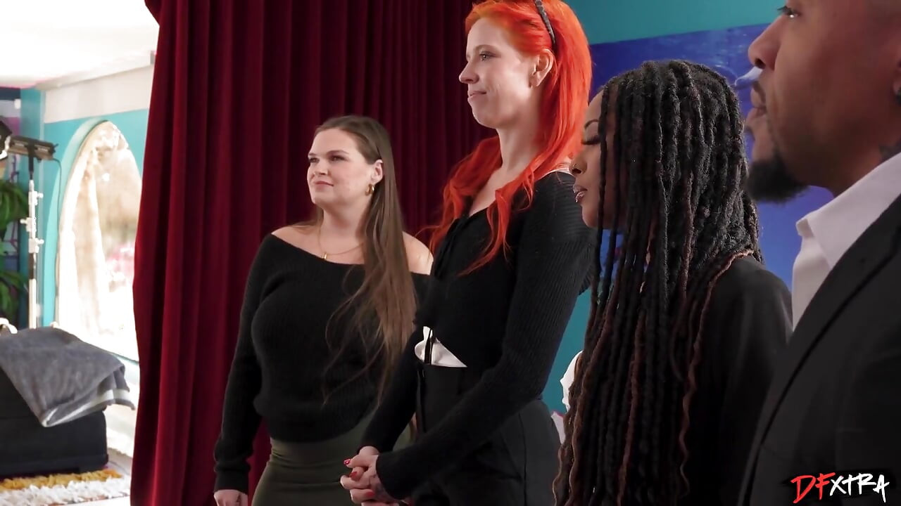 Gangbang exibicionista de Erin Everheart