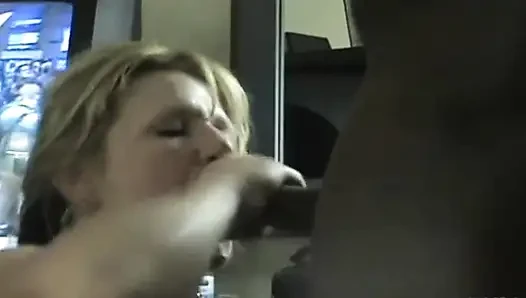 Aldatılan orta yaşlı seksi kadın - aldatan evli kadın