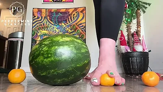 67 Riesin größe 16 Zeitlupe zerquetschen orangen &wassermelone-zerstörung