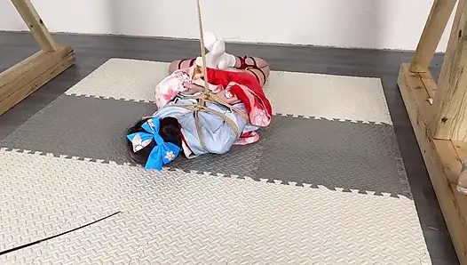 Der Höhepunkt, wie man einen Kimono an einem sonnigen Tag trägt