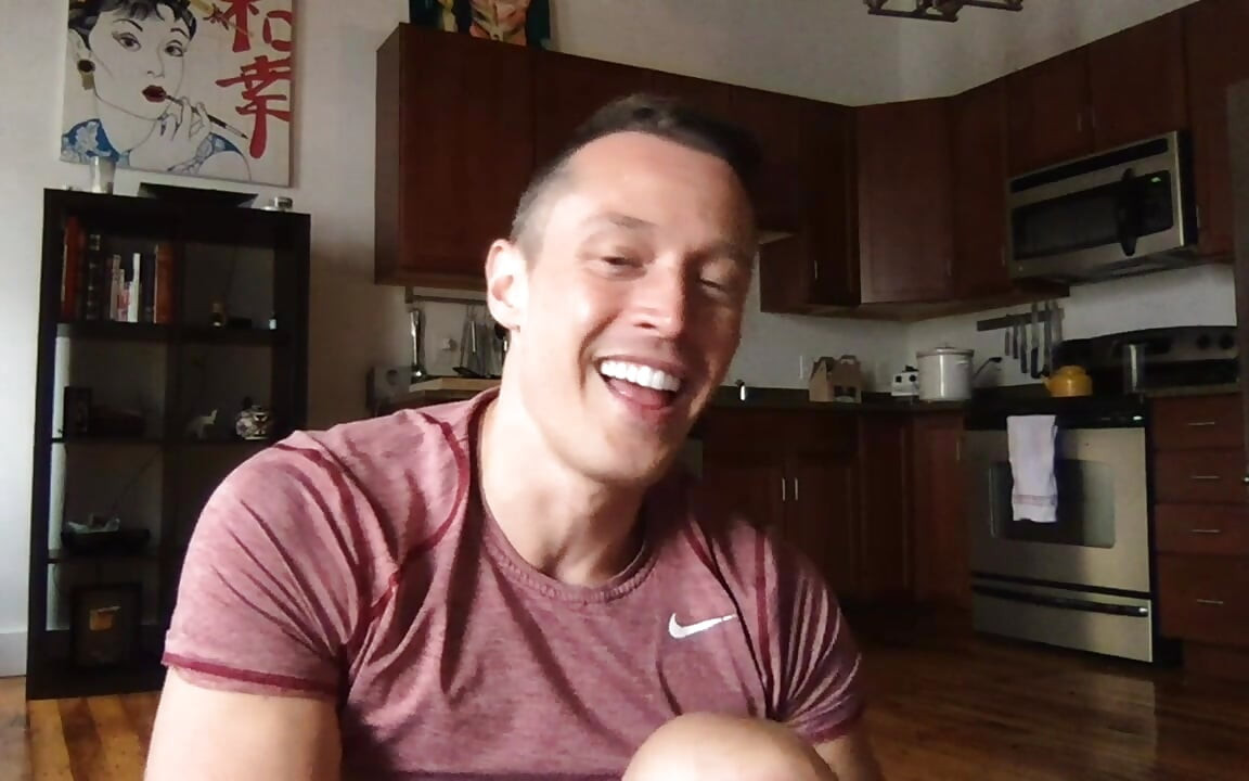 Muscle Worship Live Chat