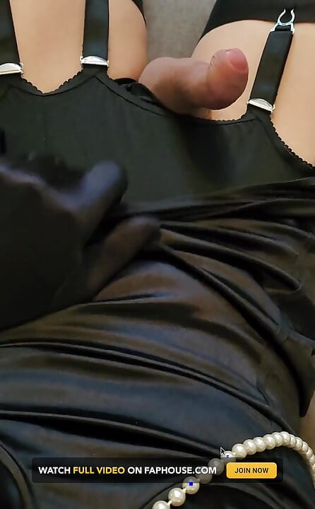 High heels and jerk off