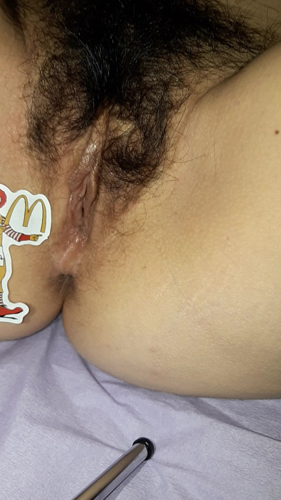 Cristina amanda si ratu akan menunjukkan memeknya rumania