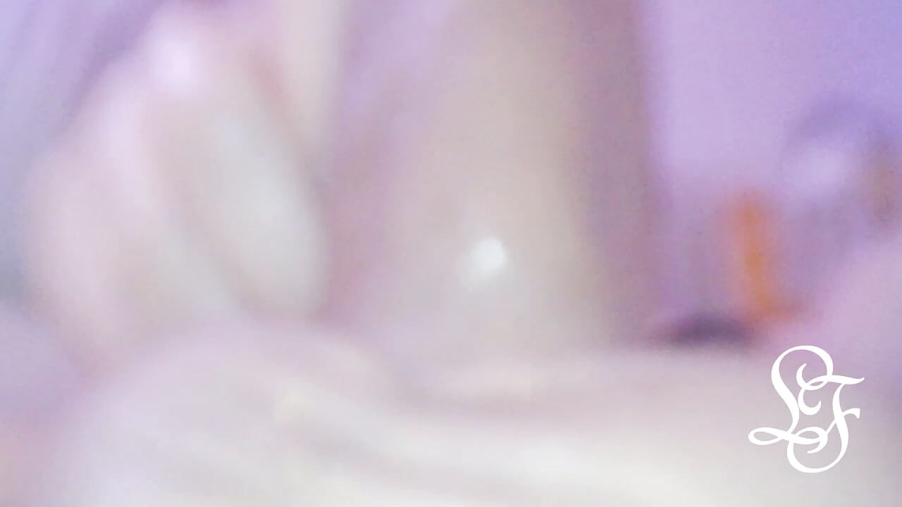 Tentando brincar debaixo d'água pela primeira vez e eu adorei!