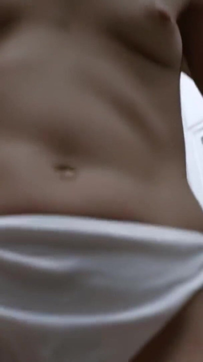 Lady Margaux - Loira europeia fazendo boquete na cozinha e sexo anal com gozada | Clipe 2