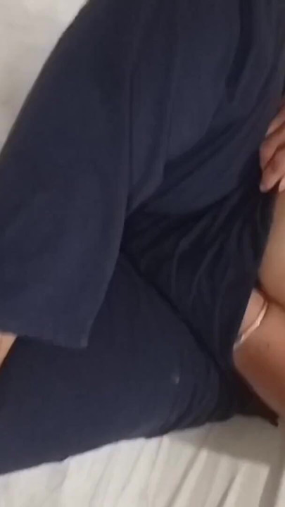 Punjabi bhabhi got her boyfriend hard by speaking at home | Clip 1