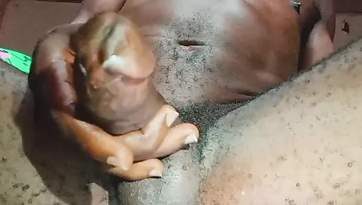 Porno suçlayamam. Gençken Gilligan'a mastürbasyon yapardın, şimdi ne yaptığını hayal et ve şimdi benimle boşal.