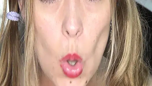 Büyük üzümlü süper sapık gösterisi