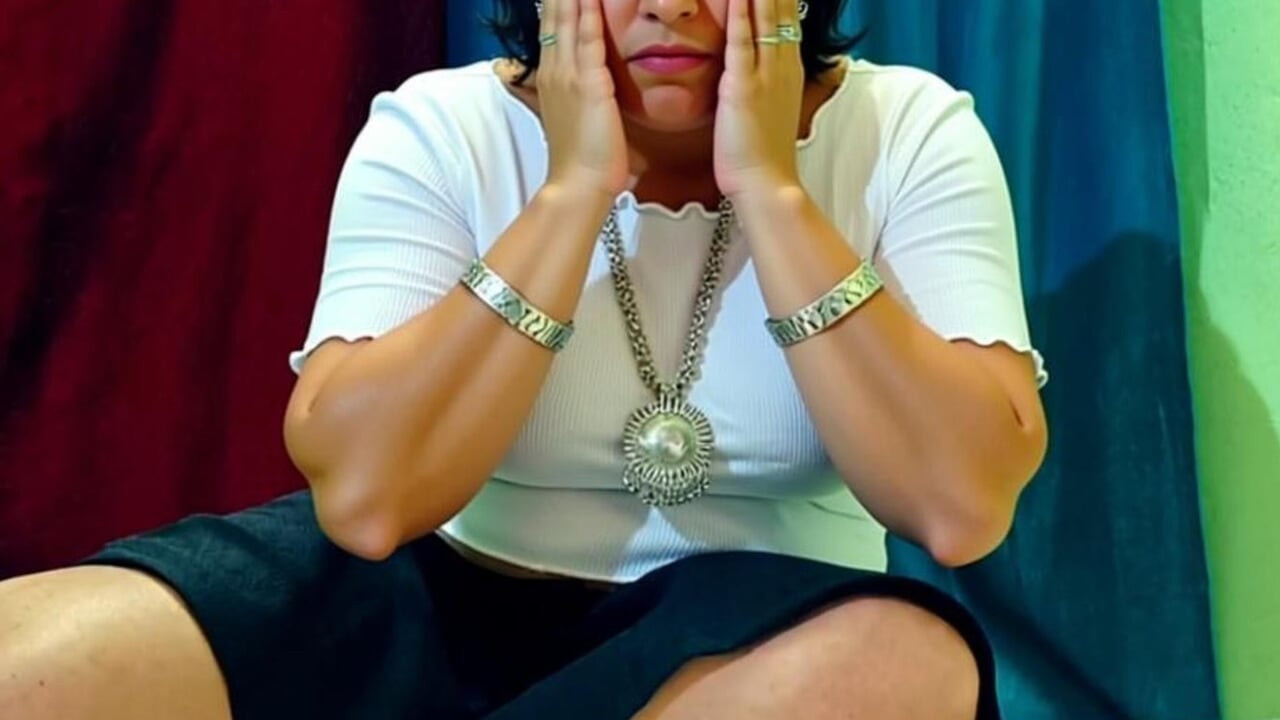 Okulumdaki ateşli öğrenci beni sikiyor