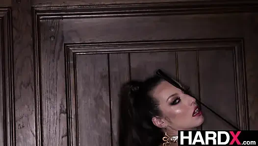 HARDX - devote spencer öffnet weit für romans monsterschwanz, anal hämmern