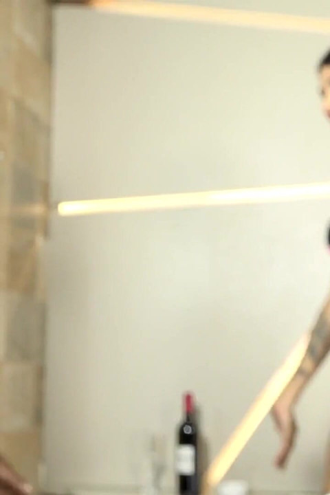 Big Booty Tranny Julia Alves Can't Resist the Technician BBC