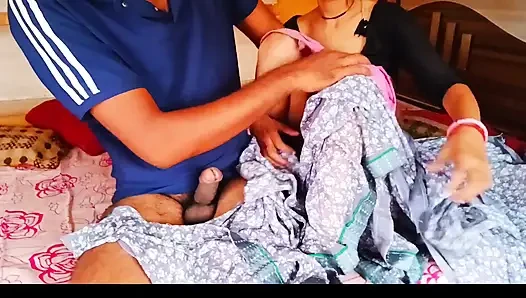 Бхабхи не Diye сиськи Ke Maje