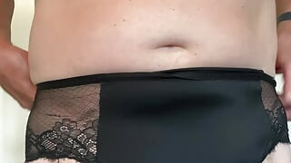 Me playing in my favorite bra and a sexy pair of panties!!🥰