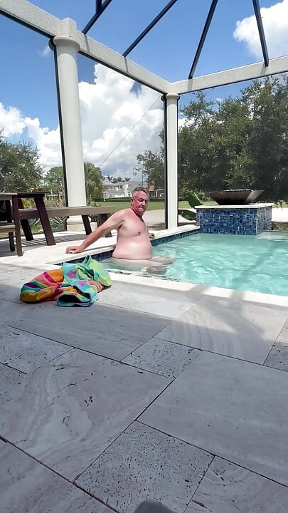 Some Pool Play in a Couple of Bottoms