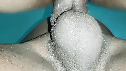 Я ехала горячо, пока не кончила на его члене