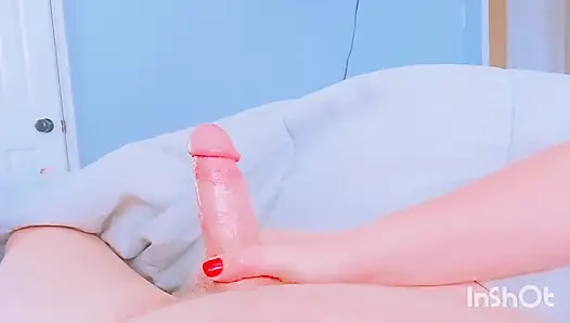 Handjob berminyak panas dengan mani muncrat besar