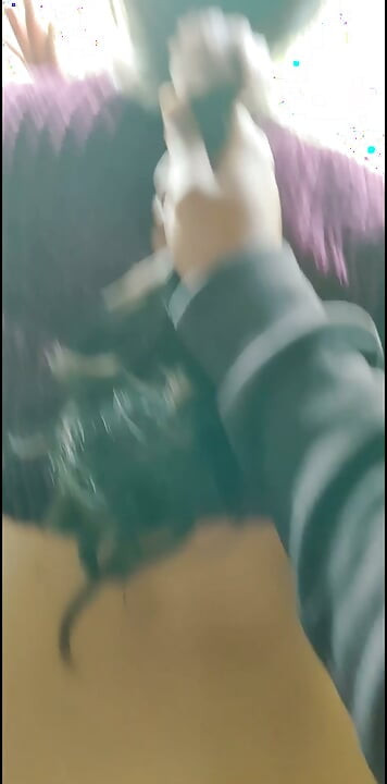 Veldig varm figur bitch suger meg mens jeg kjører og blir knullet hardt til hun stønner og skriker