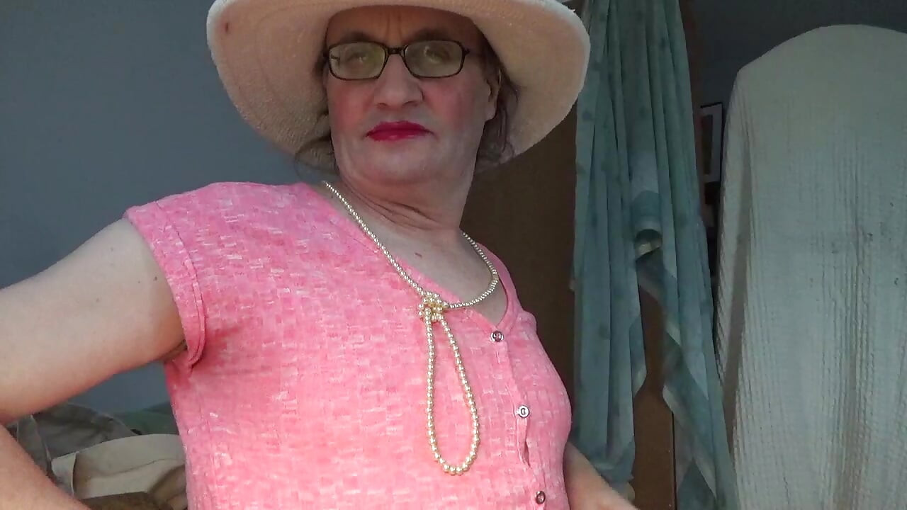 Домохозяйка Серж Лусин. 2025-е