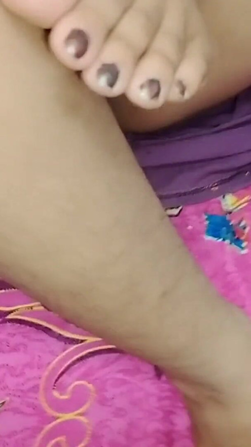 Desi sexy Bhabi Fingering, Indian Hot Wife | Clip 3