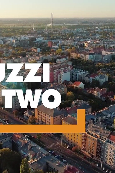 POV - Stripteasing petite slut Ally Breelsen in anal sex romp