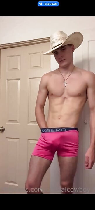 Big cowboy enjoys masturbation and cums powerfully at the end