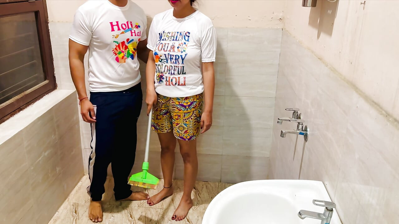 Caliente pareja india Holi en romance especial